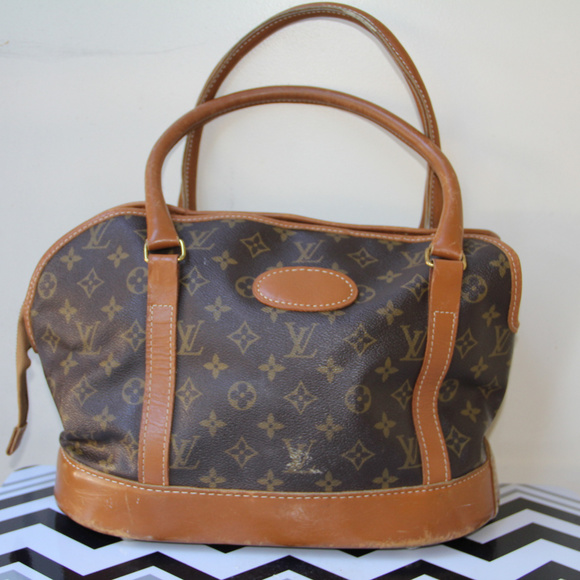 NOT FOR SELL.    Rare Louis Vuitton French Co  Small Dog carrier70s - Picture 2 of 8